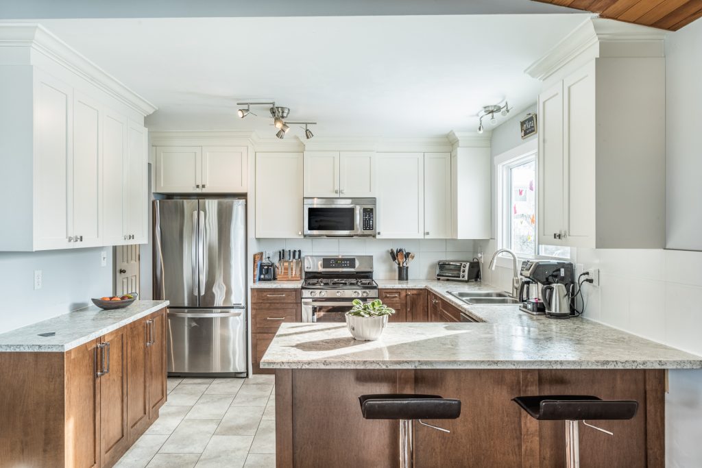 Photograph of Kelowna kitchen